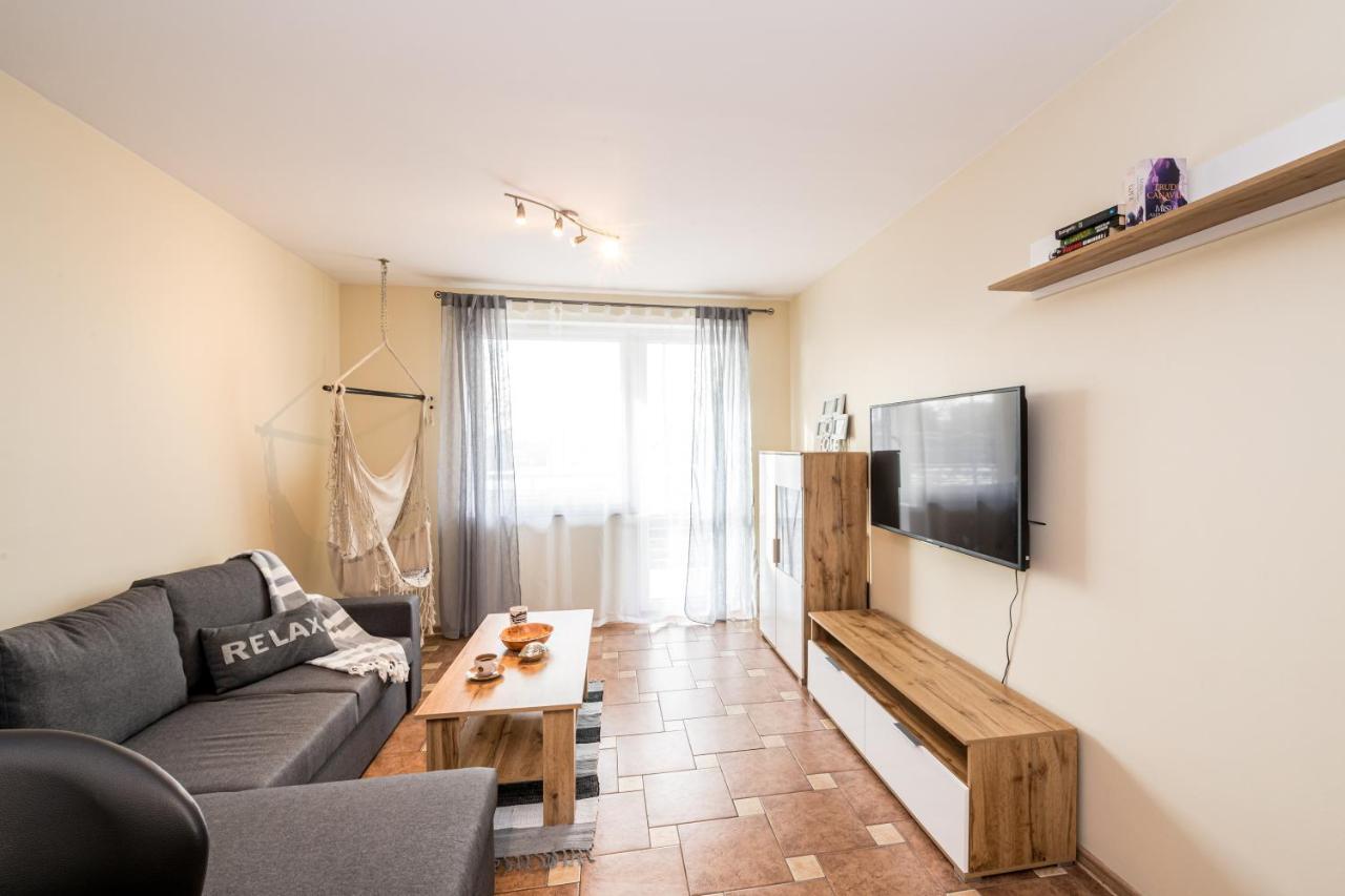 Apartament Lenka Karkonosze Apartment เยเลเนียกูรา ภายนอก รูปภาพ