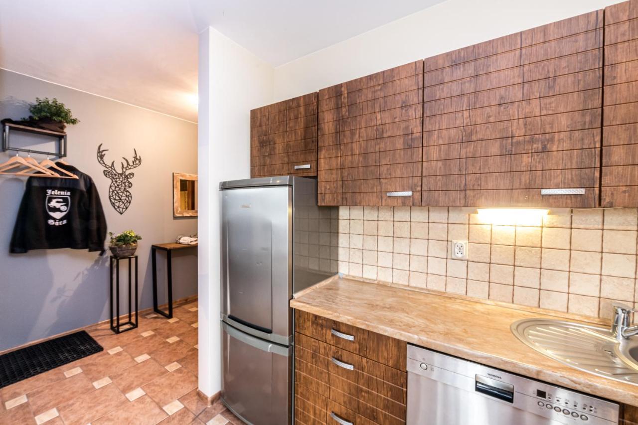 Apartament Lenka Karkonosze Apartment เยเลเนียกูรา ภายนอก รูปภาพ
