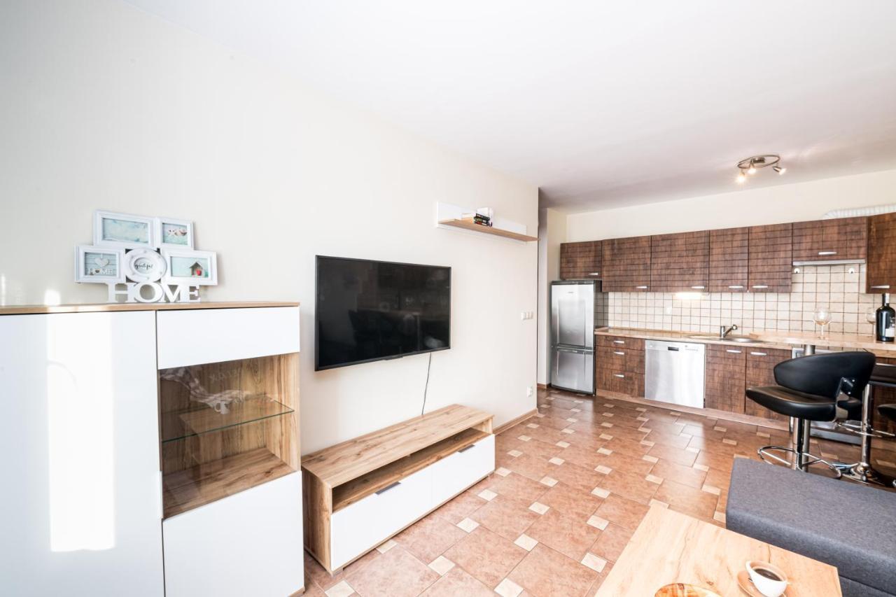 Apartament Lenka Karkonosze Apartment เยเลเนียกูรา ภายนอก รูปภาพ